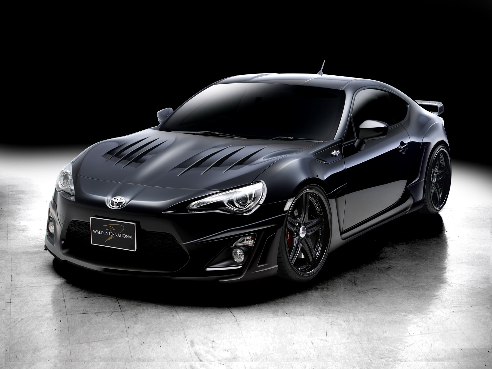 おもしろいネタ集めました 市販車最速のバイクはコレだ