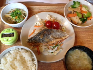 29年の実績 青山一丁目カイロプラクティック院 青山一丁目でランチ タニタ食堂