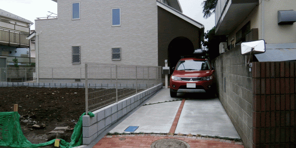 稲城市 I様邸 旗竿敷地でも個性を 外構 門まわり 駐車場 オーニング ウッドデッキ専門 テンパル多摩販売