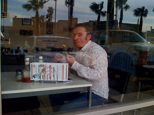 Vinvin and the pizza