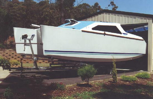 choose prefabricated catamaran kits for fast building or