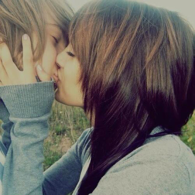 ラブラブの秘訣は おはよう のキス 寿命も伸びる朝キスのスゴイ効果