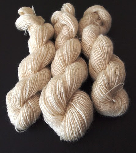 8oz-2-ply-50BorderLeicester 50 Kid Mohair- total of 634yds-1