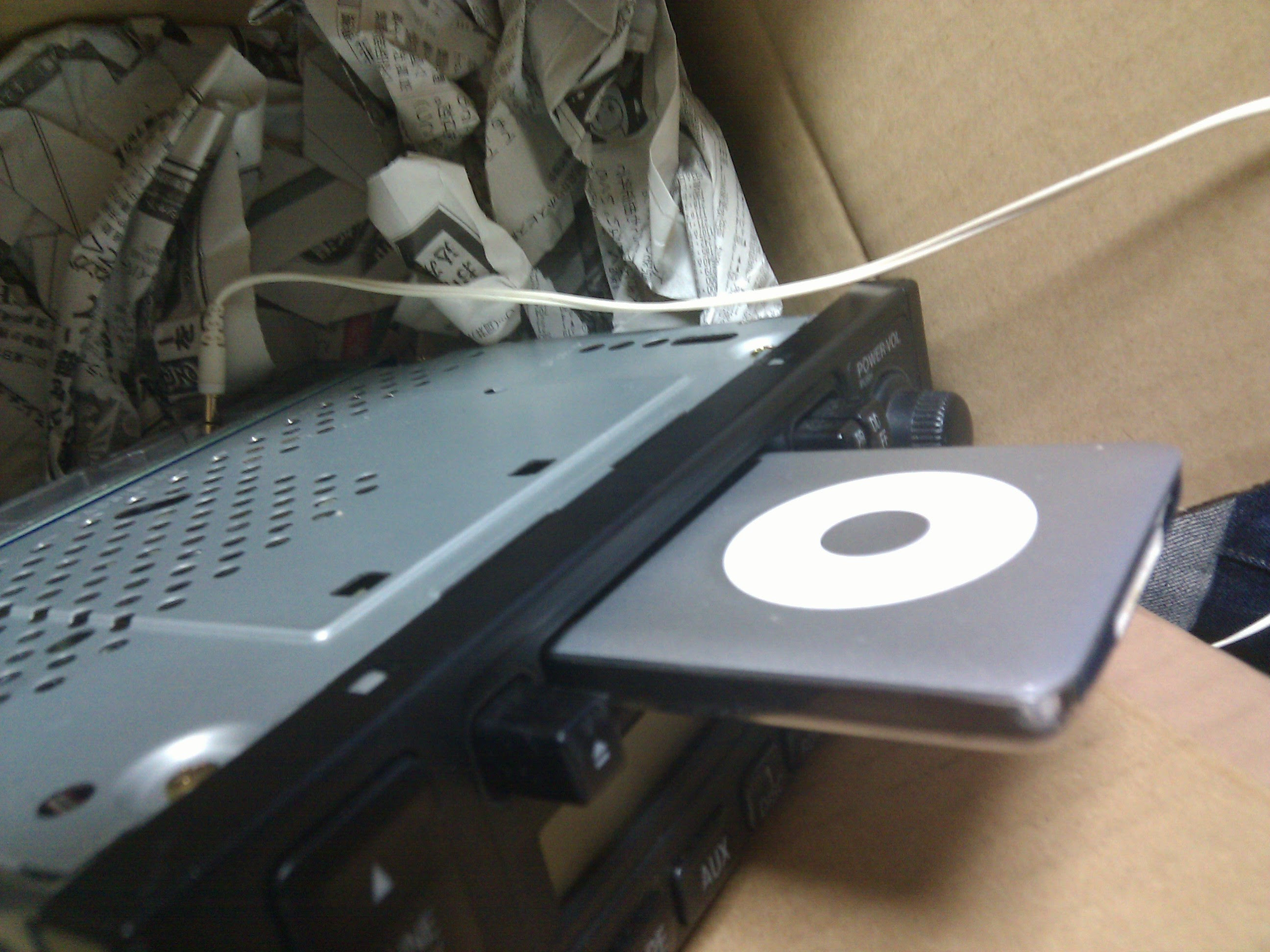 ヤター Ipodデッキできたよー E 有限会社 高梨it製作所