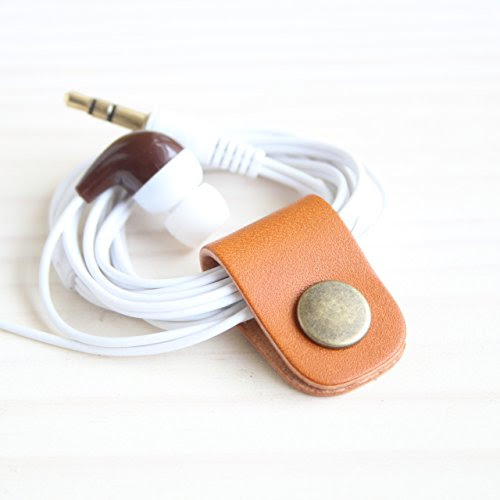 Blanccouture ブラン クチュール スマホ Iphone Ipod コード 収納 手作り 本革 イヤホン コードホルダー クリップ ライトキャラメル 文具百貨