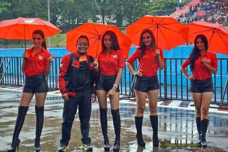 Harga New CBR150R Facelift 2016 Beda Warna Beda Harga  SAiiSOKUcom