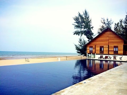 resort tanah merah kelantan