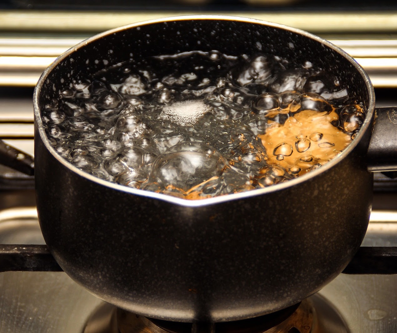 コンブチャの作り方 自宅でスコビーから作る方法と失敗しないコツを紹介 Shirorisu Hut