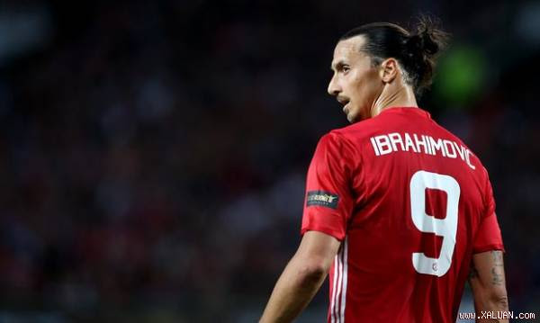  Ibrahimovic ghi 28 bàn trong 1 năm gắn bó với Man Utd.