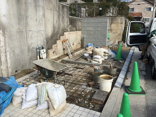 擁壁解体からの駐車場増設工事3 株式会社創園舎