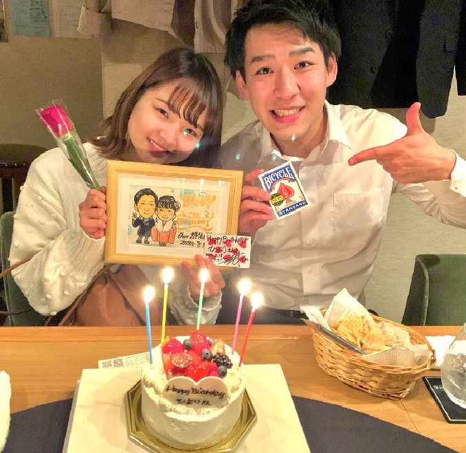 マジックバーで大阪の誕生日のサプライズを 心斎橋難波ミナミ マジックバー トライアンフ