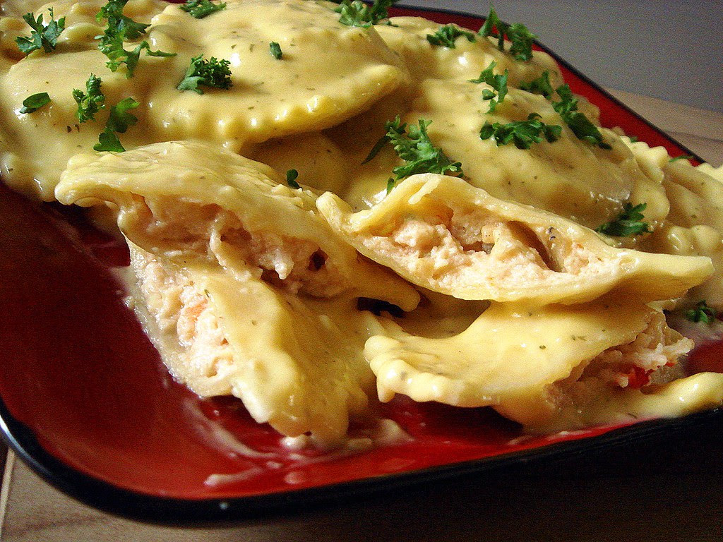 Buitoni Shrimp & Lobster Ravioli with Garlic Butter Sauce