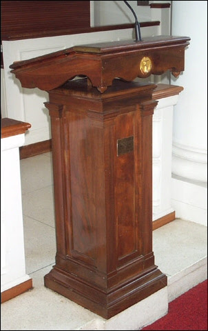  fine-woodworking-knots/project-plans/cad-software/podium-plans-needed