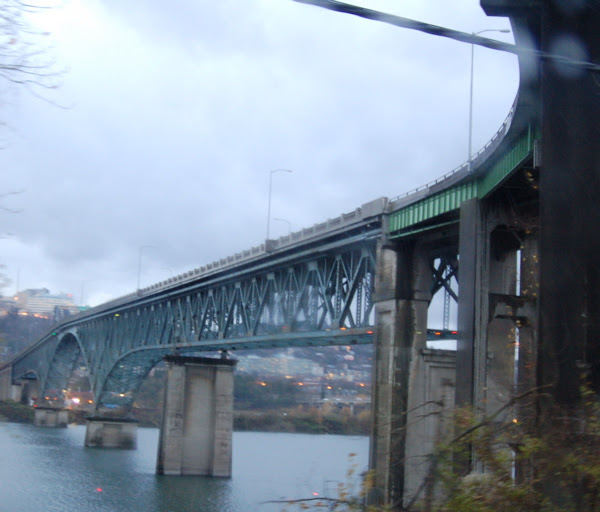 ross_island_bridge