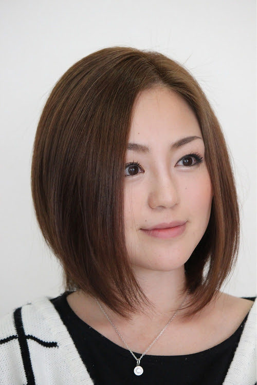 春 髪型 前下がりボブ Lia Arveladze