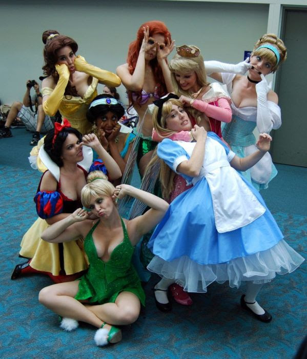 Sexy Disney Princesses (30 pics)