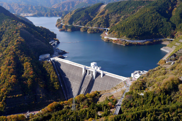 過去のトップ写真 宮ヶ瀬ダム ダム便覧