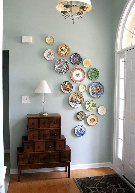Plate idea for dining room cute