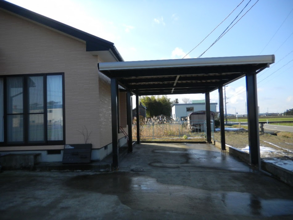 間口４ｍの重高感ある軽量鉄骨カーポート 坂井市 ｏ様邸 福井県 カーポート エクステリア 福井ミニハウス