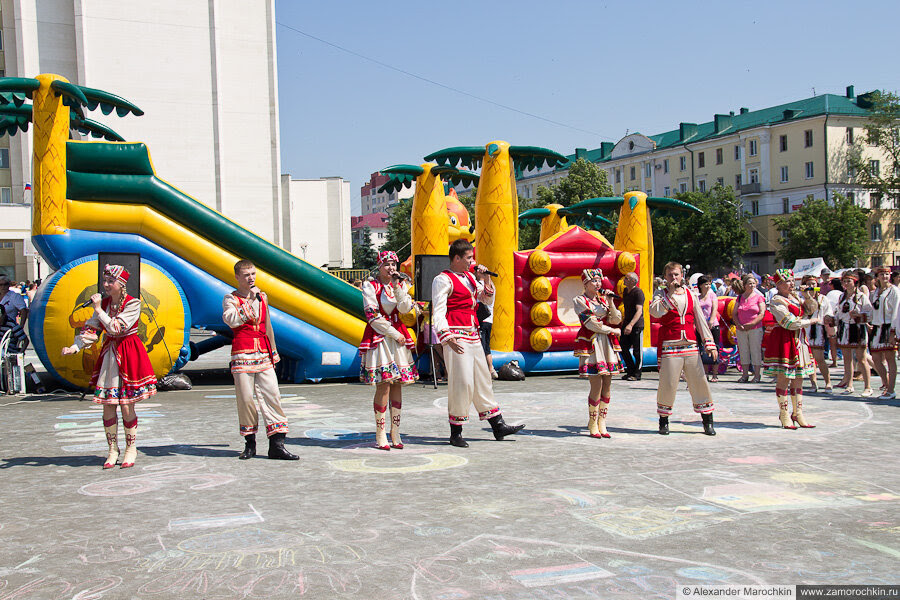 Выступления фольклорных коллективов на Дне города 2013 в Саранске