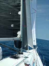 J/109 triple-slotting on Chicago Mac race- Volvo 65 style!!