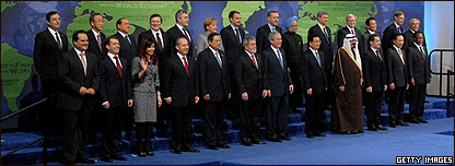 Foto de grupo de los mandatarios, incluida Cristina Fernández
