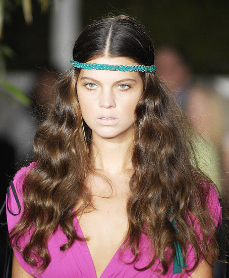 For unstructured, wavy hair, you don't have to bother with a myriad of