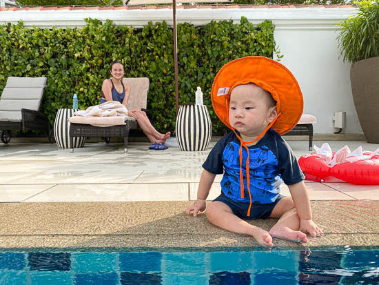 Raffles Hotel Singapore Swimming Pool