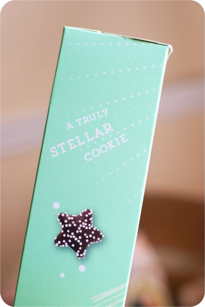 Trader Joe's Mini Dark Chocolate Mint Stars review ... a holiday item from TJ's