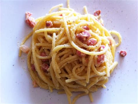 spaghetti alla carbonara  panna ricetta su adessocucinacom