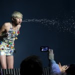 Miley_Spit
