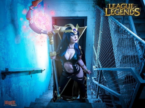 hotcosplaygirl: Cosplay girl