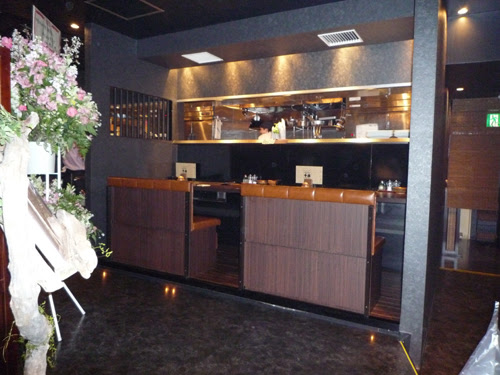 やけるやんか千房 本厚木店 千日前道具屋筋商店街 青年部 活動中