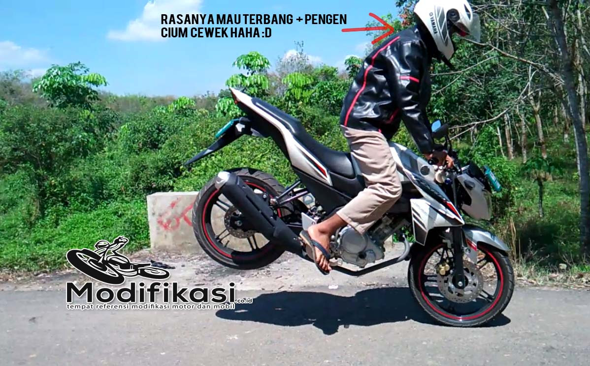 Tips Belajar Stoppie Melakukan Freestyle Motor Indonesia Lengkap