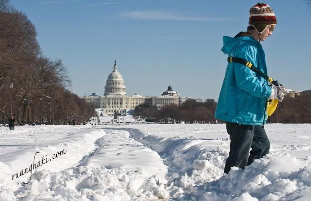 "badai salju di amerika dan eropah"