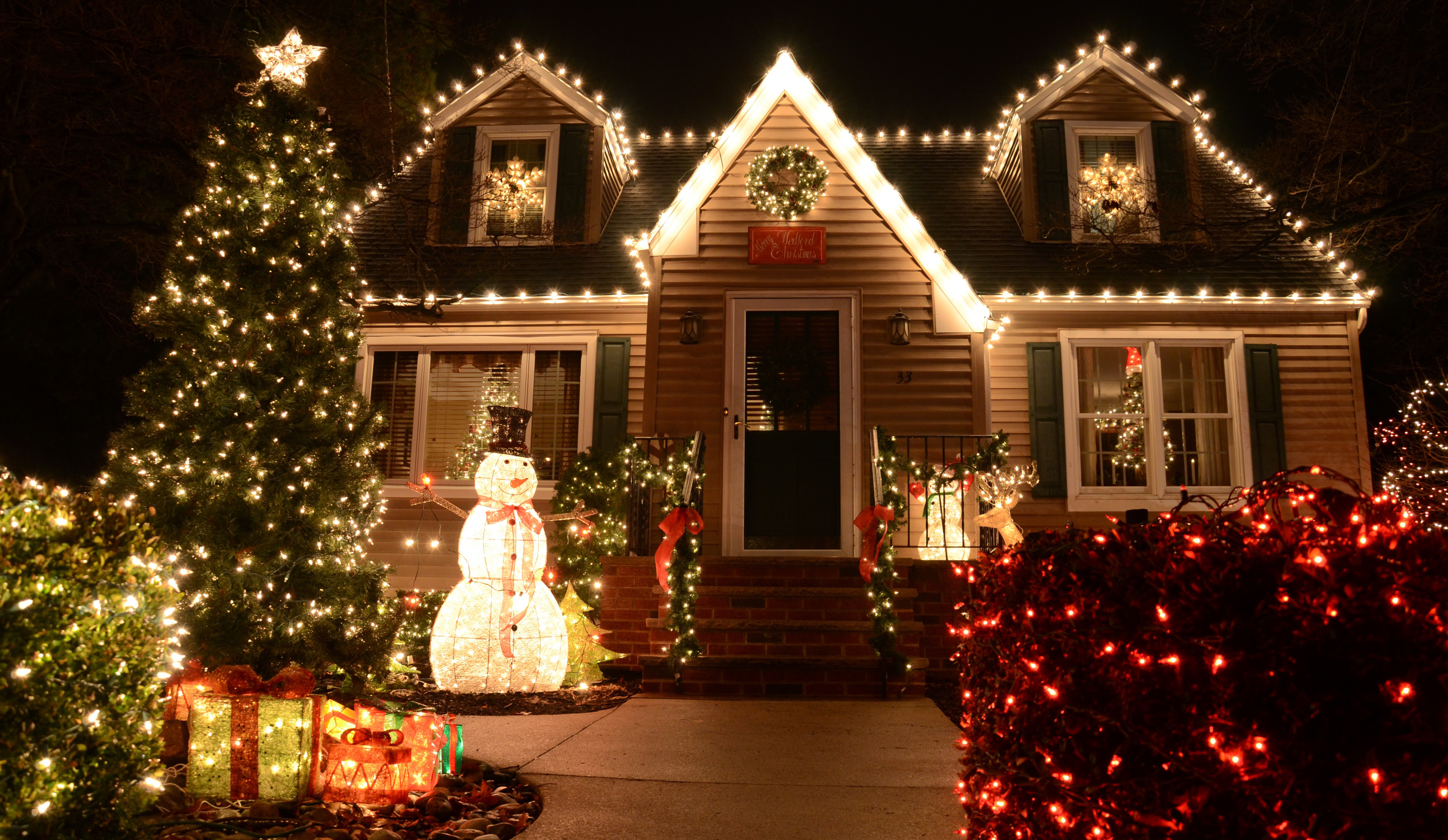20 Outdoor Christmas Light Decoration Ideas Outside Christmas