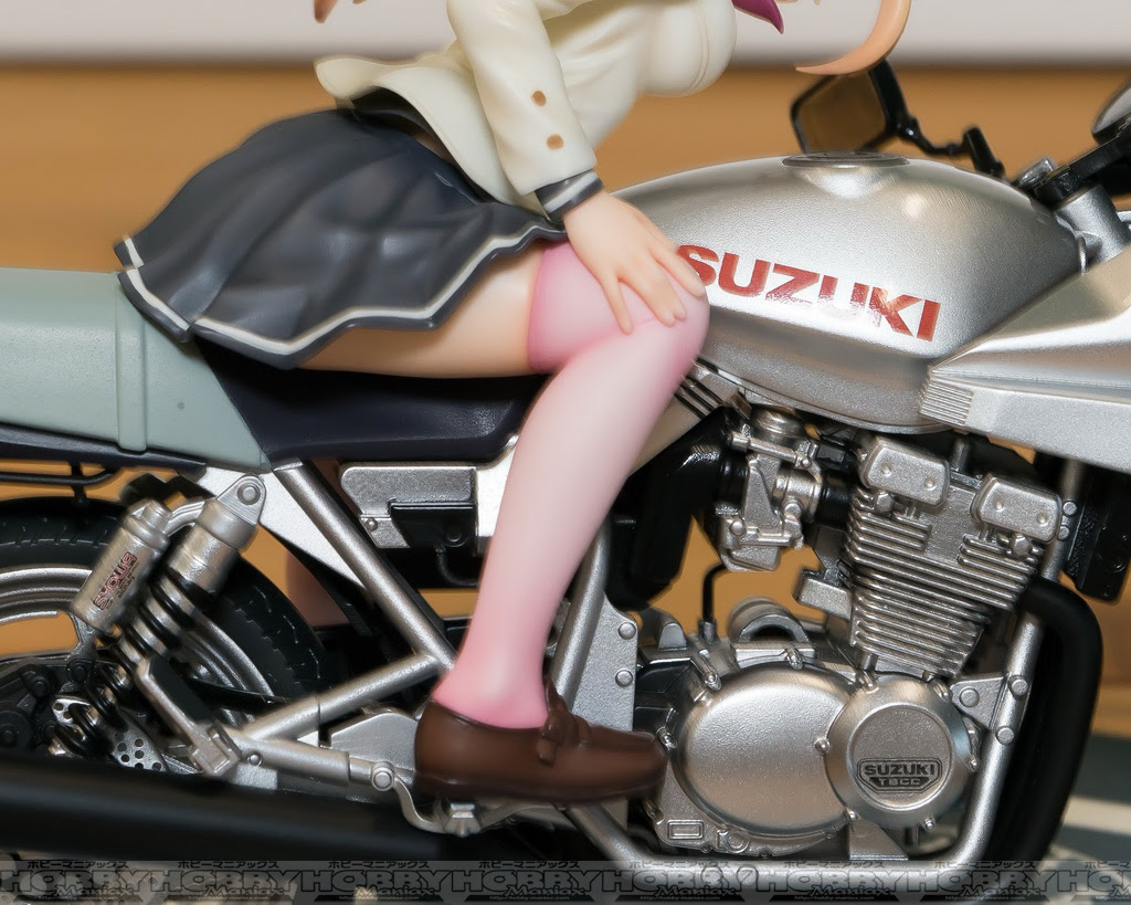 プレビュー ばくおん 鈴乃木凜 Gsx400sカタナ Gsx400sカタナは初立体化 本格的なバイク 美少女フィギュア Hobby Maniax ホビーマニアックス