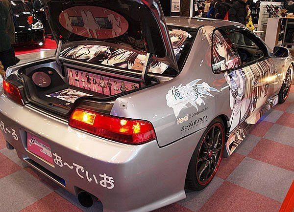 Cool Anime Car (5 photos)