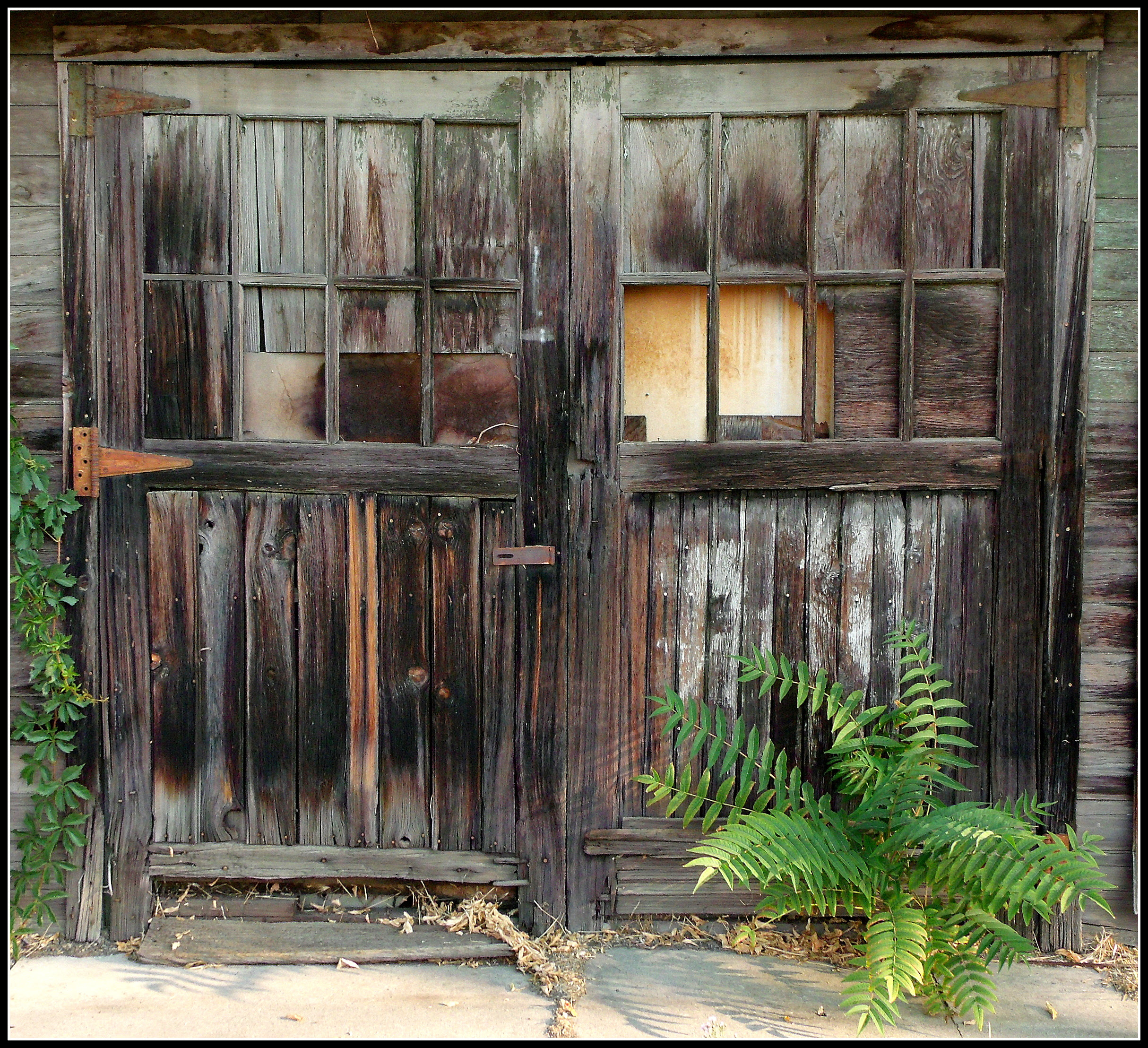10ideas about Barn Doors For Sale on Pinterest Barn Doors