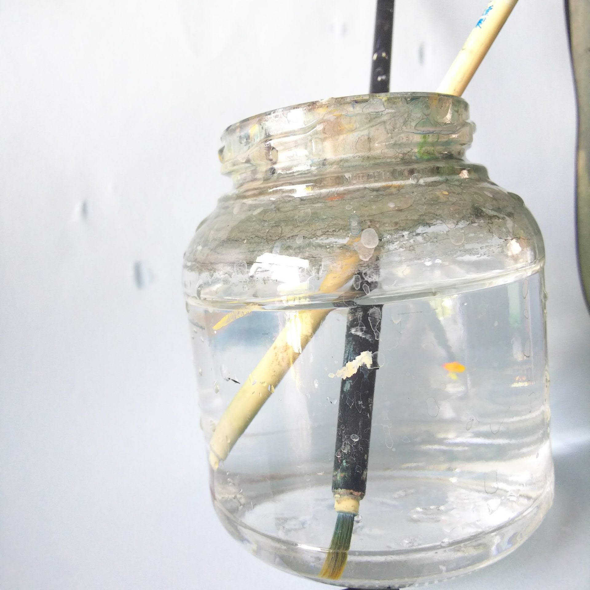 ガラス絵ってどんな道具を使ってるの よく使っているアイテムをご紹介 生き物描き巡り