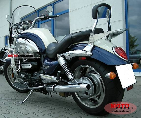 2009 Triumph Rocket 3 Picture Wallpapers 