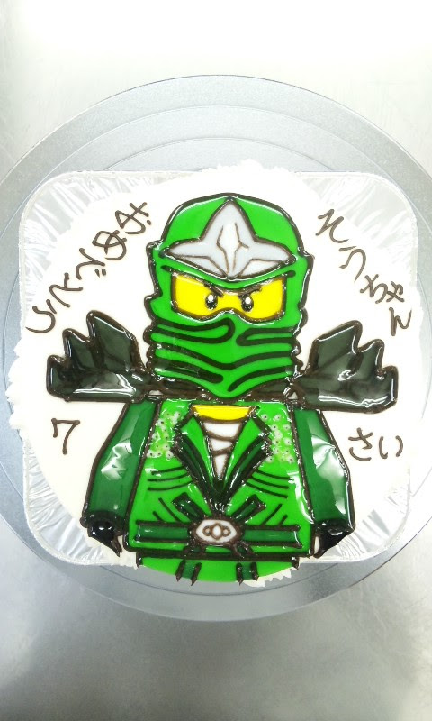 Lego レゴ Ninjago ニンジャゴー の グリーンニンジャ ケーキはキャンバス ここまで描ける