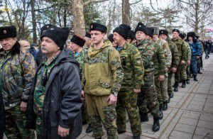 Колонна добровольцев на грузовиках прорвалась через границу на помощь Луганщине и Донбассу