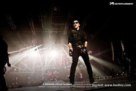 Konsert BigBang di Indonesia