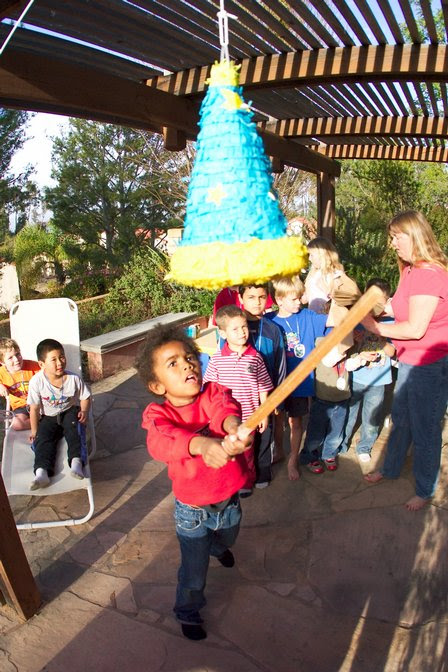 Does anyone have ideas for a "bug" themed birthday party for a five year old 