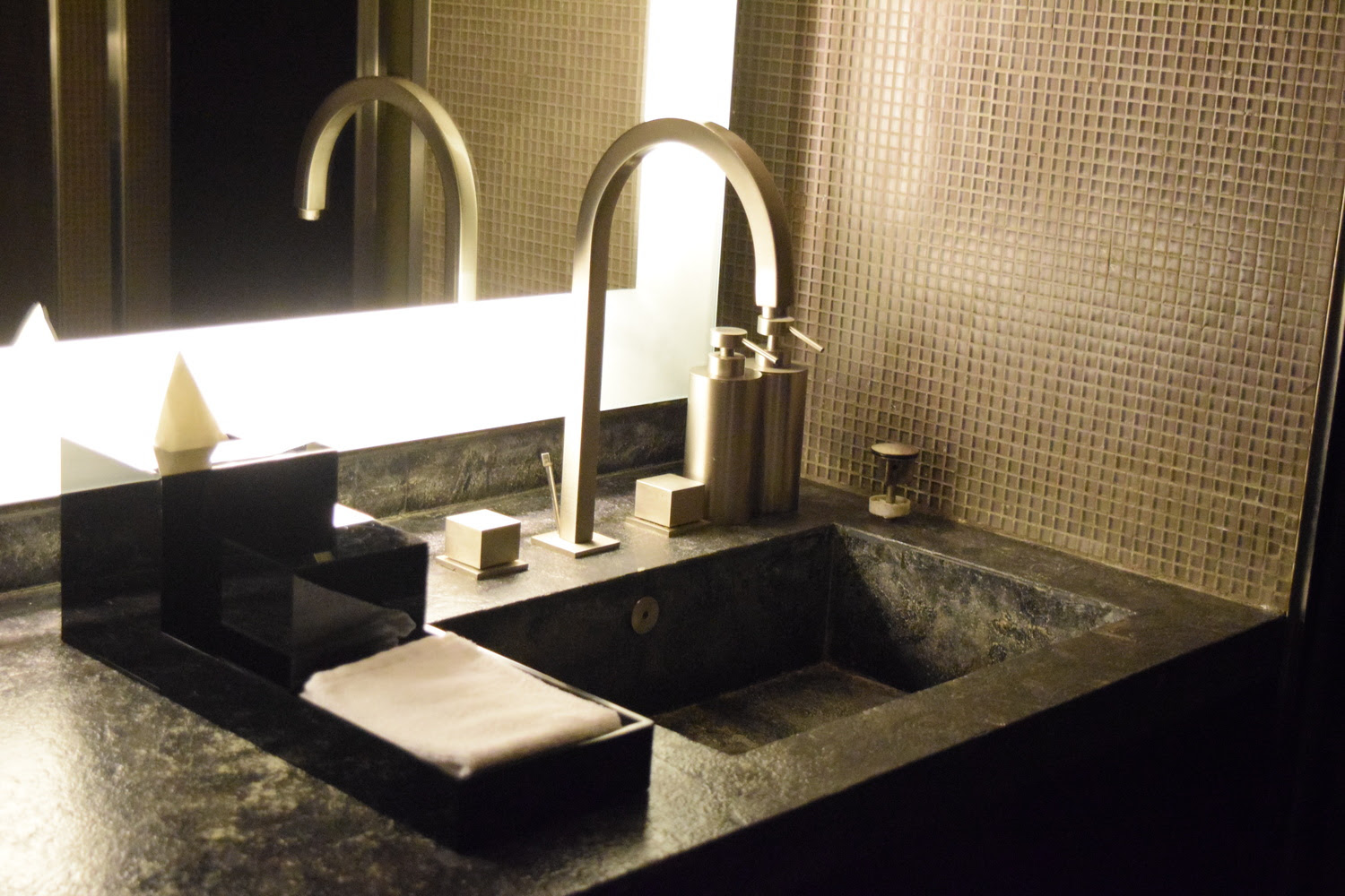 The Spa At Armani Hotel Dubai Passmethedimsum Com
