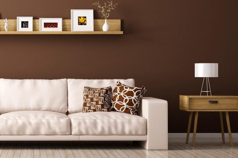 is-it-okay-to-paint-a-small-room-a-dark-color