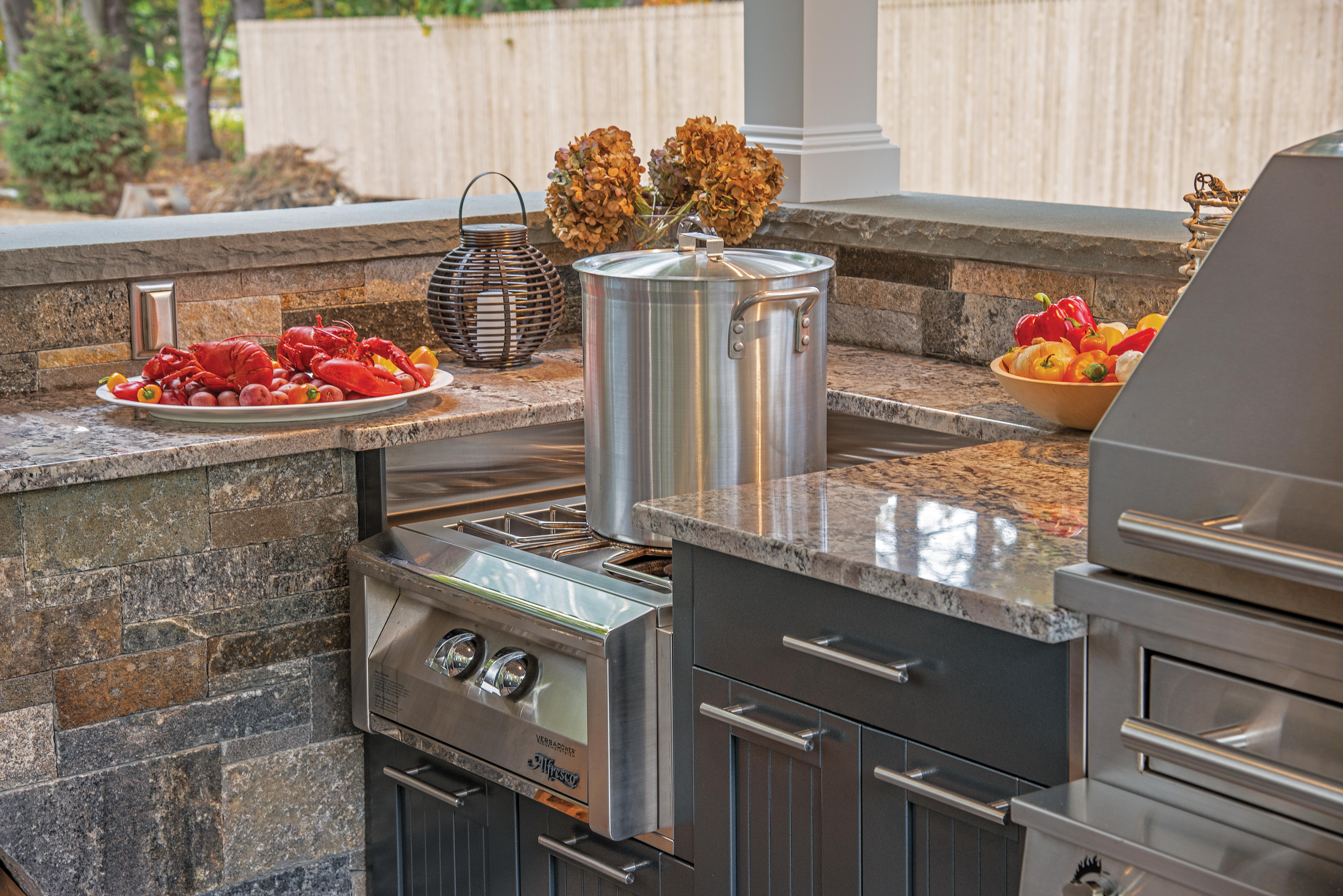 Best Outdoor Kitchen Appliances You Need