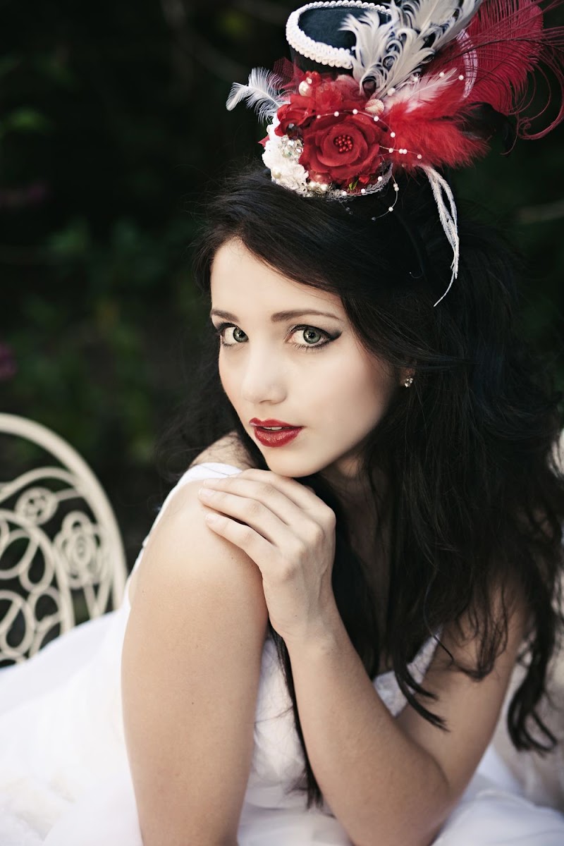 22+ Emily Rudd Dress, Motif Masa Kini!