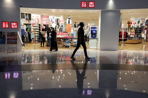 uniqlo malaysia annual report